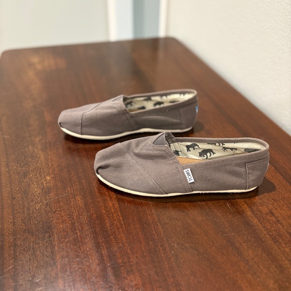 Toms Classic Ash Canvas Slip On - 10 - Picture 4 of 8